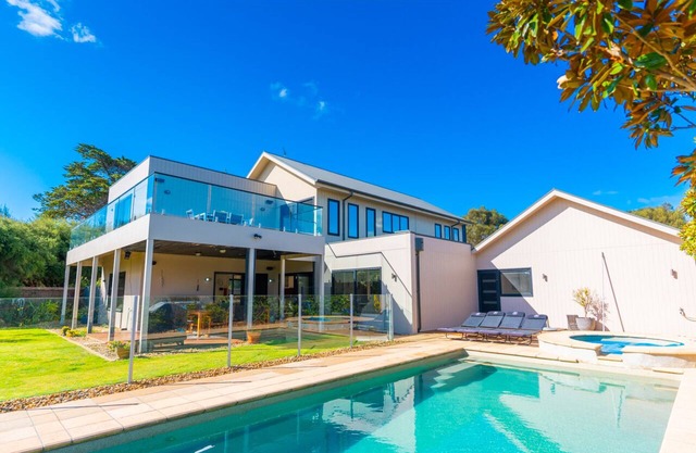 Bliss@13thbeach: Barwon Heads, Golf Surf, Bush. Luxe Living, Pet Friendly