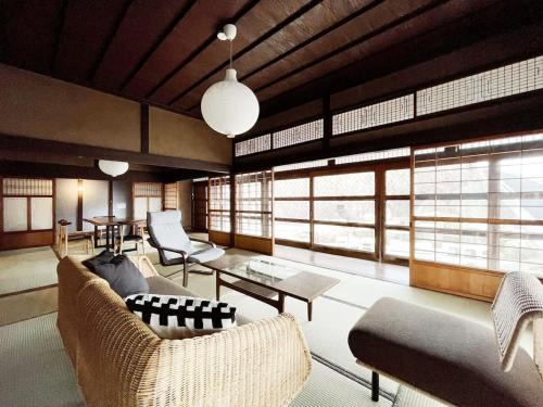 bLOCAL Hayase House - Vacation Villa facing ocean view with BBQ Grill Free Parking Space