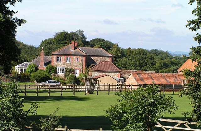 Blounts Court Farm