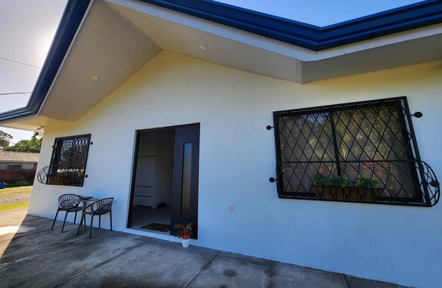 Blue cottage 3 bedroom and wify