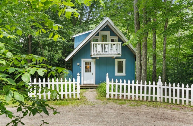 Blue Jay's Blue Forest Chalet Near Smuggs & Trails
