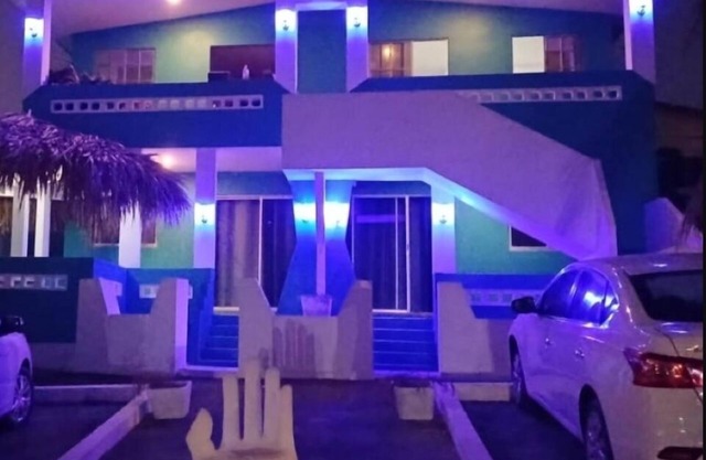 Blue lights Curaçao appt An