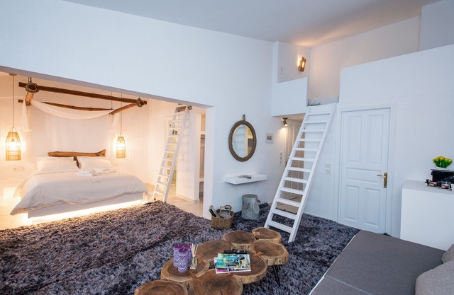 Blue Mountain Guesthouse "Gaias”