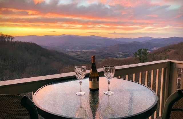 Blue Ridge Mountain Air Retreat with epic mountain views!