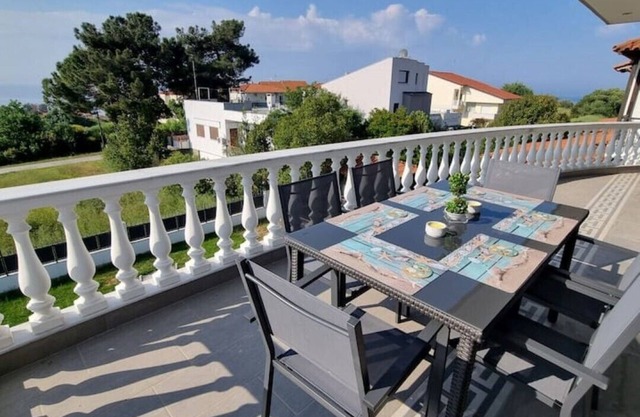 Blue Waves Apartment 2 - with 92sqm - near the beach