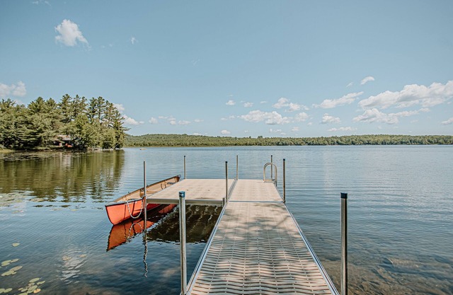 Blueberry Point – A Four-Season Lakeside Retreat in Central Maine