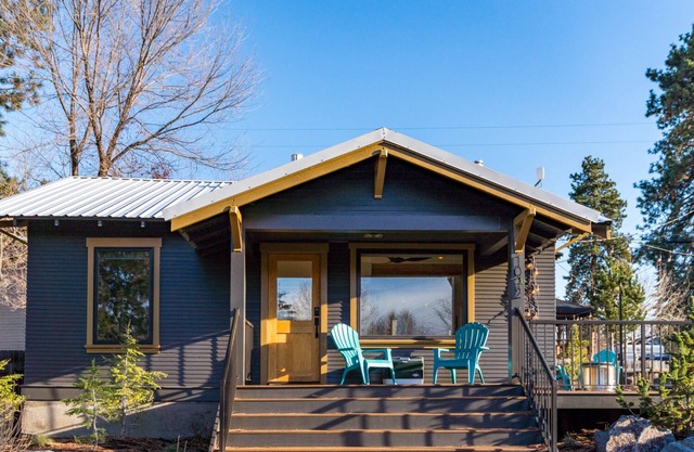 Bluebird Day - Delaware House