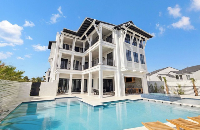 Bluffs on 30A W|Easy Beach Access|Private Resort Style Pool|Outdoor Kitchen