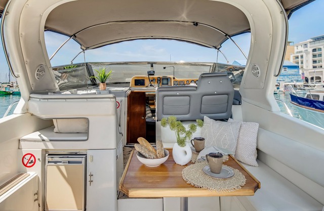 Boat Glafkos - Charming 2 bdr. boat