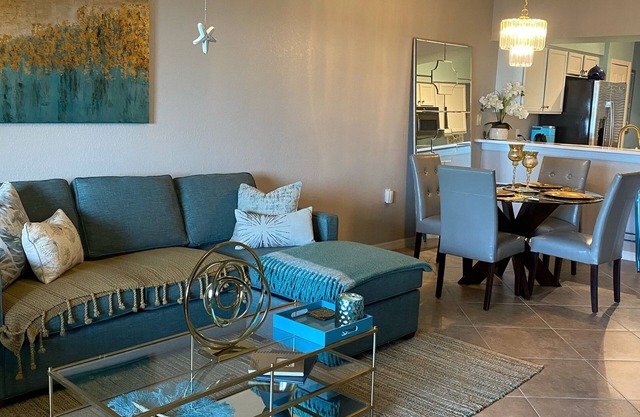 Bonita National 5* condo. Unlimited golf package & luxury amenities