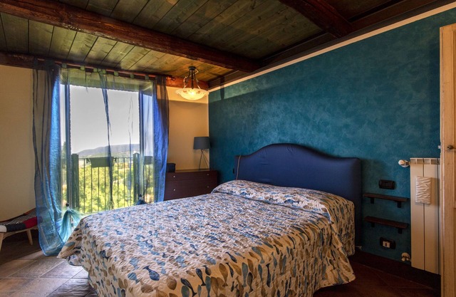 Borgo Buio Town House, house in the historic center