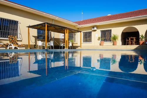 BOUGAINVILLA Boutique Hotel & Restaurant