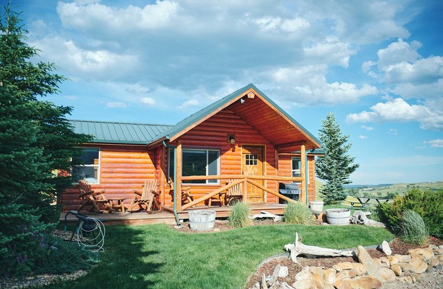 Bounty of the Bighorns Cabin near Buffalo