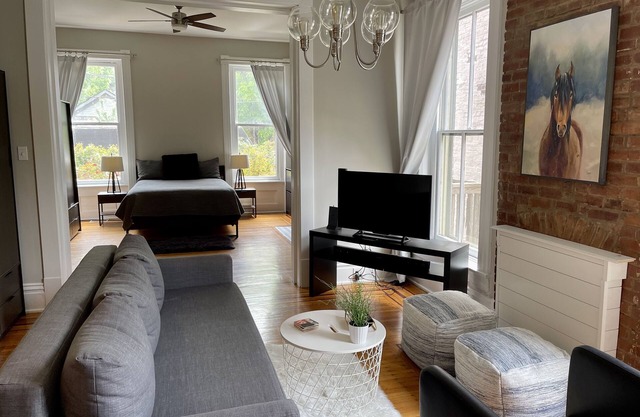 Bourbon Lover Apt/30+ Days rental only