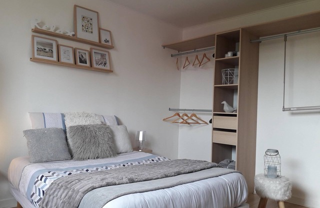 Bourbourg furnished cottage - 2 bedrooms - 5 people - enclosed garden - private parking