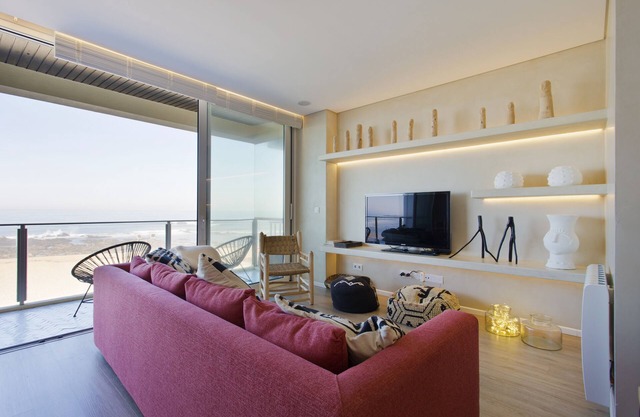 Boutique Rentals-al MAR Beachfront Wake up With Wonderful Ocean and Beach Views!