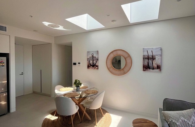 Brand new 1 bedroom apartment 2min walk to Shellcove Marina waterfront/boardwalk