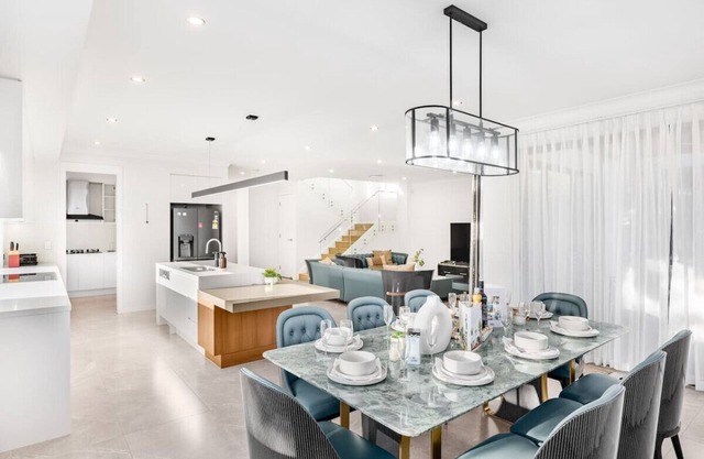 Brand New 5B Luxury Modern Dream House @Rochedale