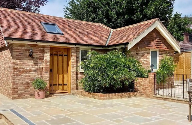 Brand new annexe on border of the Southdowns.