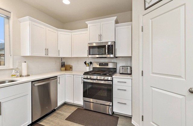 Brand new, beautiful 5 bedroom home