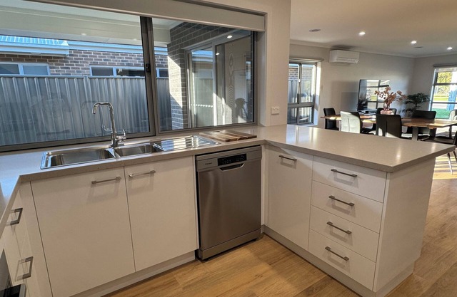 BRAND NEW! Close to the Hospital