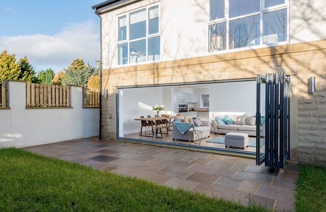 Brand New Large 4 Bedroom House Located in a Quiet Village with Hot Tub