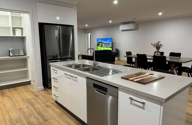 BRAND NEW! Near Lake Guthridge