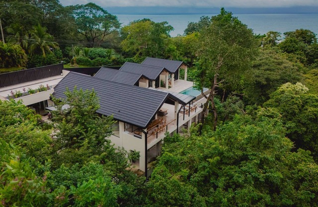 Brand New - Ocean View - Pool - Modern - Spacious