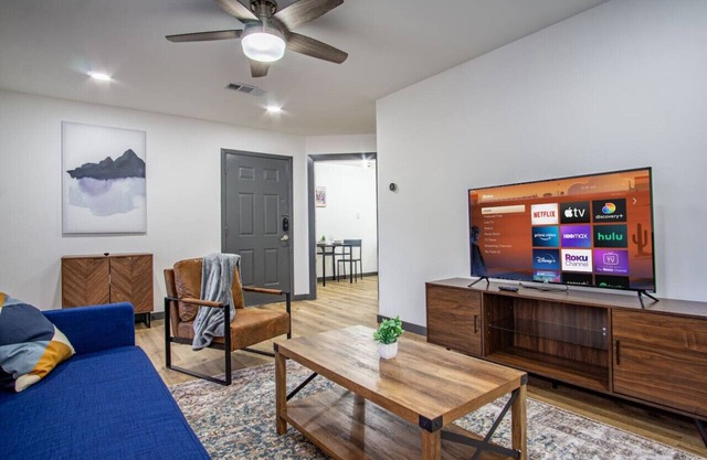 Brand New Unit - 10 Min to Downtown Austin