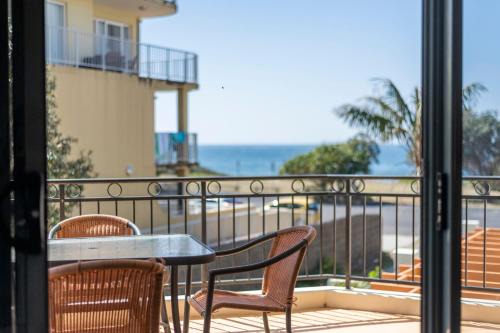 Breakers Unit 1 8 - LJHooker Yamba