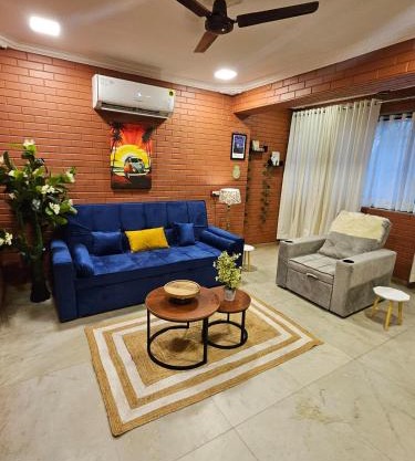 Brick Maison 1BHK with Free Parking, Juhu Bandra