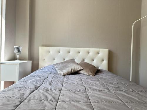 Bright 1BR apartment in Kallio with best location