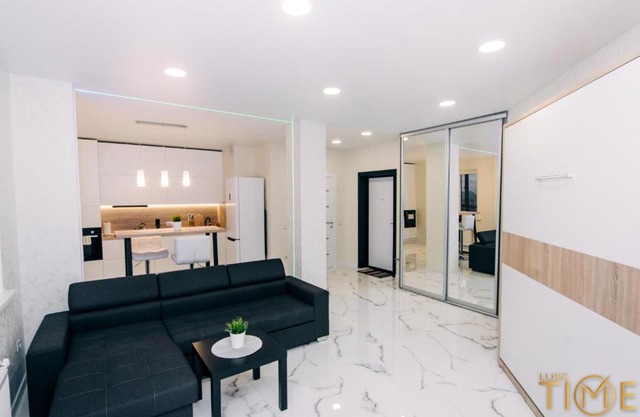 Bright Apartment 9th floor lxt by