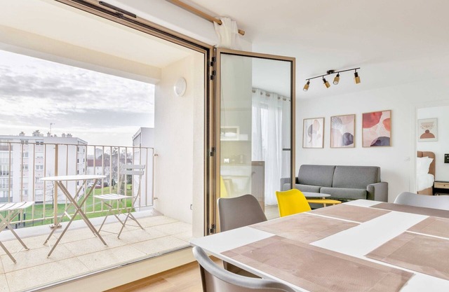 Bright apt with balcony -6P-Proche Disney/Paris