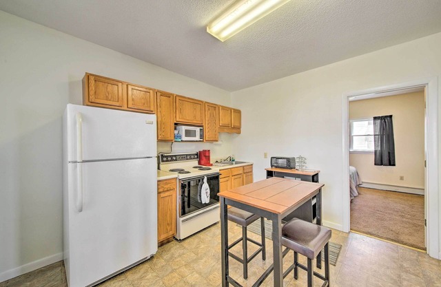 Bright Bingham Apt: Hunt, ATV & River Raft!