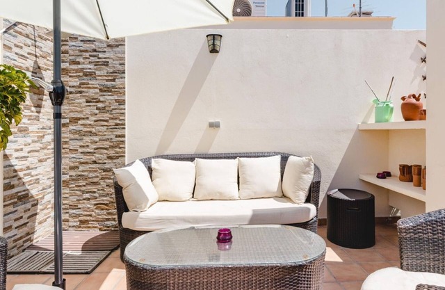 Bright Penthouse with Terrace and Wi-Fi in Malaga