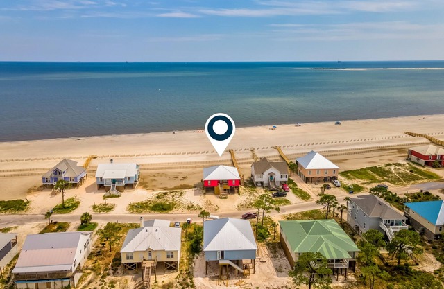 Brilliant Gulf-front home with balcony, central AC, washer/dryer, & dog-friendly