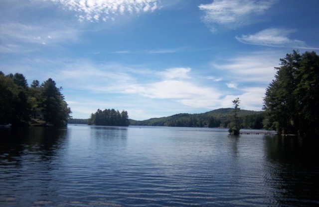 BRING YOUR BOATS WATERFRONT FAMILY COMPOUND SLEEPING 6-10