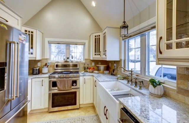 Broadway Guest House