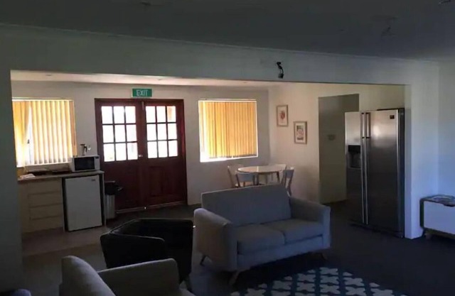 Brookliegh Bunkhousen10 Rooms up to 20 GuestsnOn Swan Valley Farm