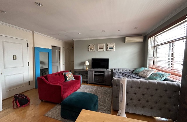 Brooklyn Sky! Cozy 2BR/2BA Windsor Terrace Condo with private rooftop terrace