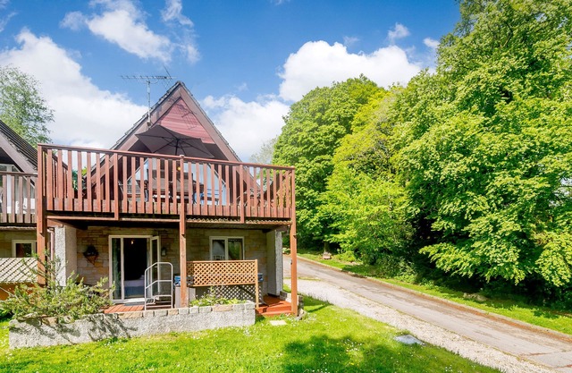 BROOKSIDE, pet friendly, country holiday cottage in Gunnislake