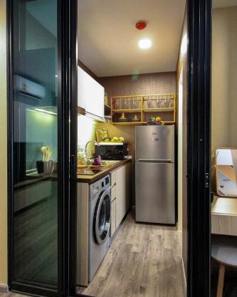 brown condo Phahon67
