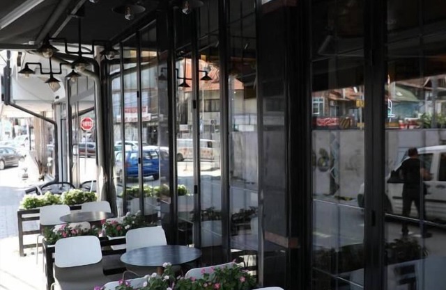 Bruti Hotel