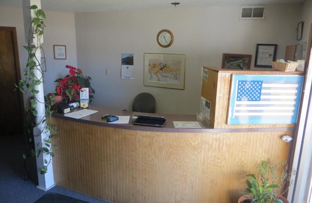 Budget Inn Adair