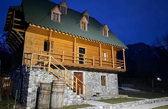 Bujtina Vellezerit Grrela