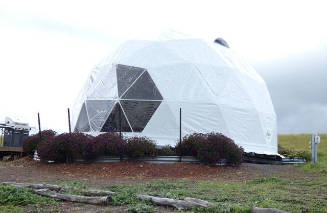 Bullroarer - Self Catering Dome accommodation with private deck, BBQ and lawn