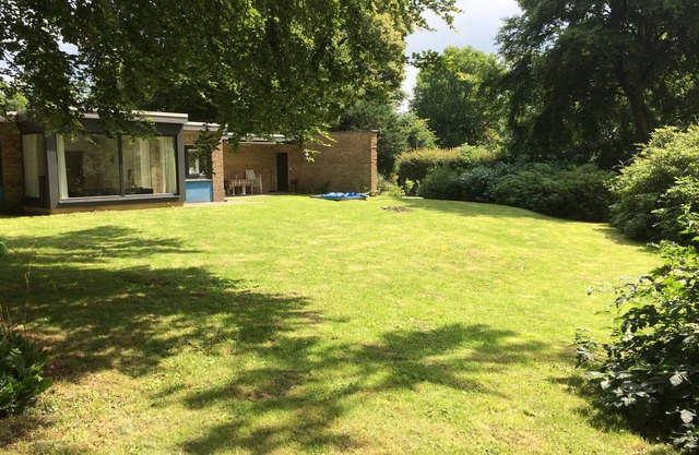 Bungalow close to the beach in a quiet forest settlement