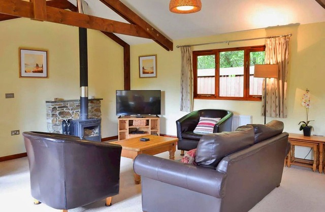 Bungalow in Bovey Tracey with Hot Tub