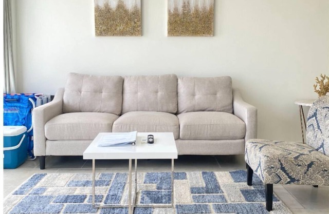 Bushiri's Long Life Building-2BD/1BA APT-Sleeps 4